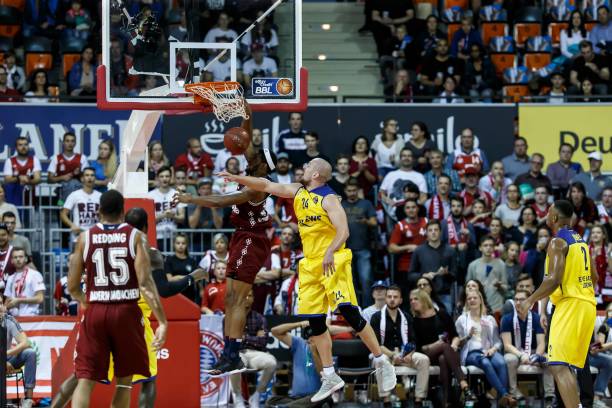 本赛季场均 本赛季场均